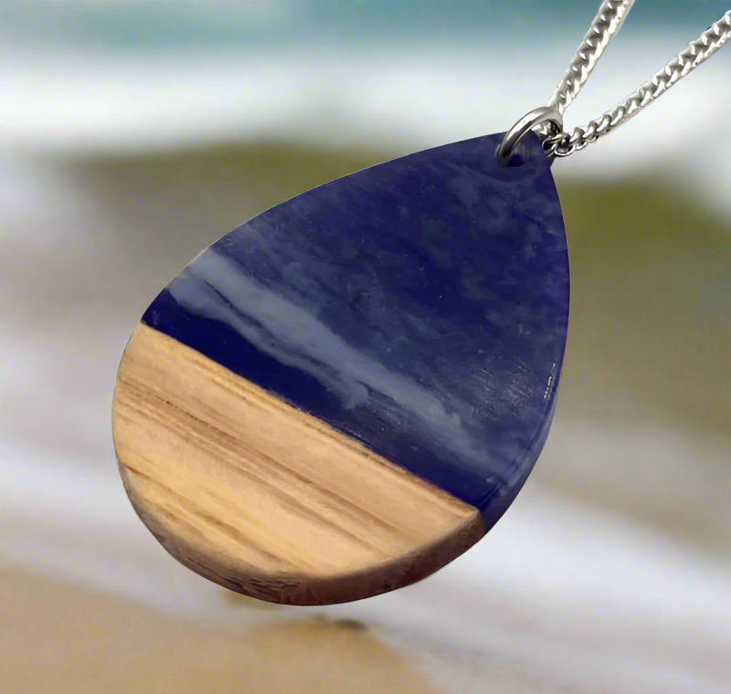 Wood & Resin Beach Necklace-Blue